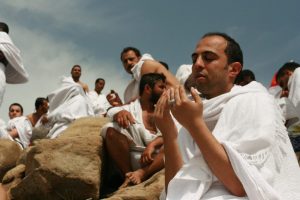 ManPrayingHajj_AlJazeera_CC_2014x684