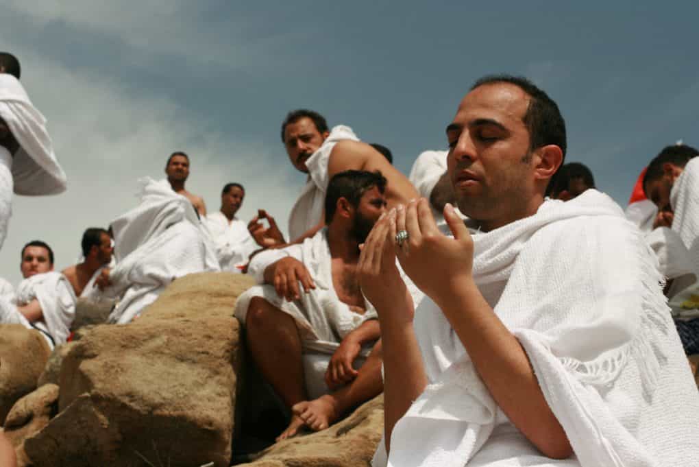 Manprayinghajj aljazeera cc 2014x684