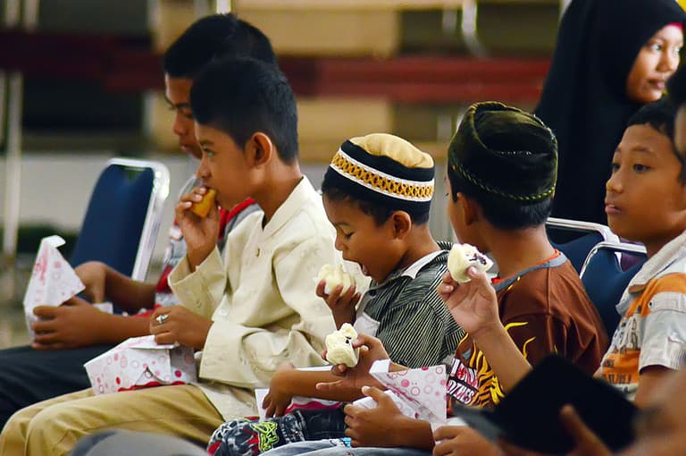Muslimkids-237934_CCpubdomain_1000x665