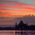 Sunset at taj mahal