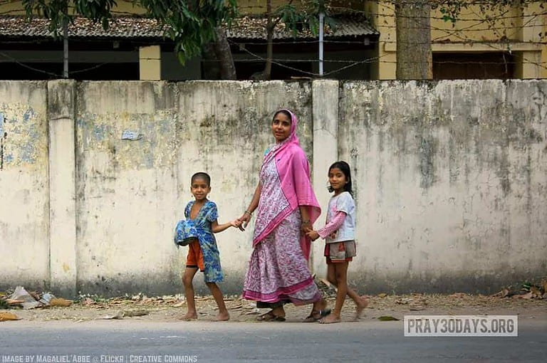 27may17day1 Bangladesh Magalielabbe Flickrcc 1000px
