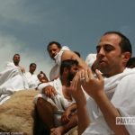 30may17day4-HajjPrayer-AlJazeera-CC-1000px