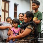 17jun17day22-IndiaFamily-JulianaCunha-FlickrCC-1000px