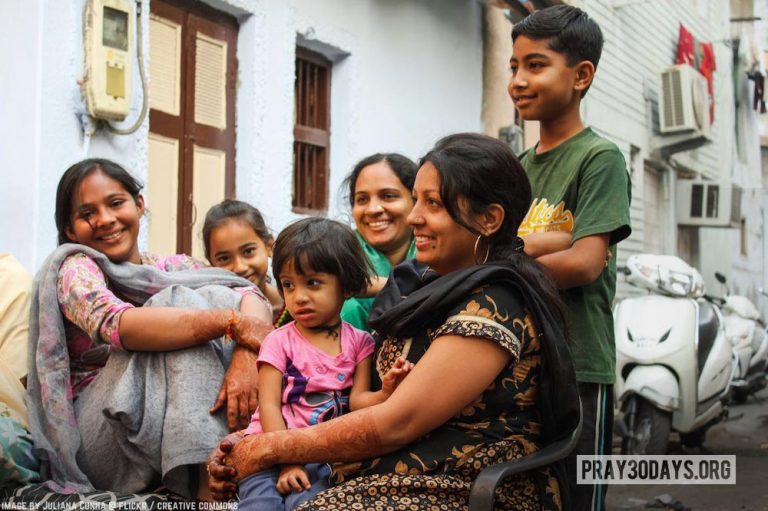 17jun17day22 indiafamily julianacunha flickrcc 1000px