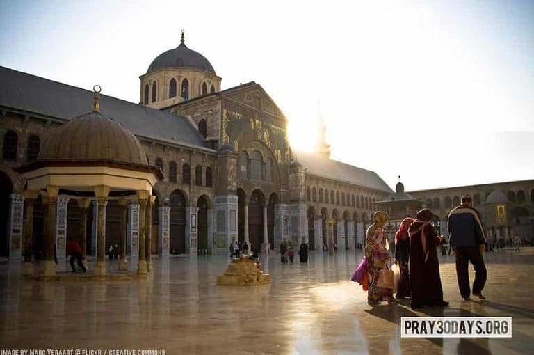 21jun17day26-DamascusMosque-MarcVeraart-FlickrCC-1000px