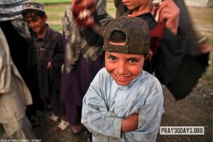 4jun17day9-AfghaniBoy-AAmber-PublicDomain-1000px