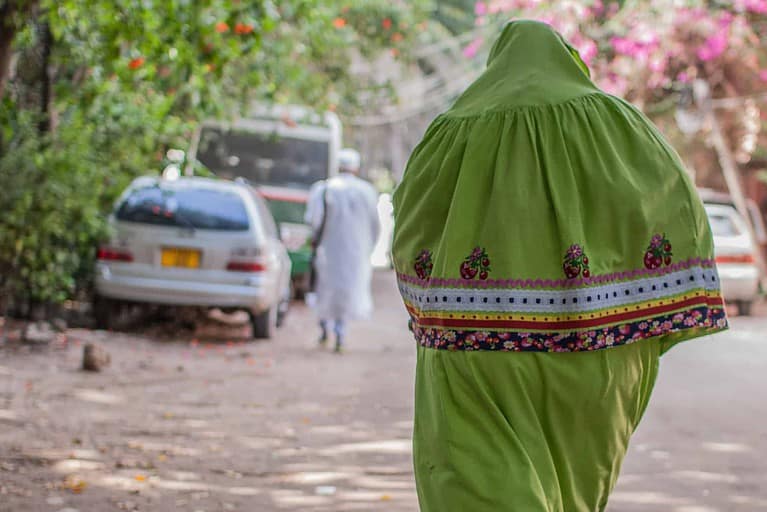 Day 10 Bohra Woman Clothing Photo By Author Uwp