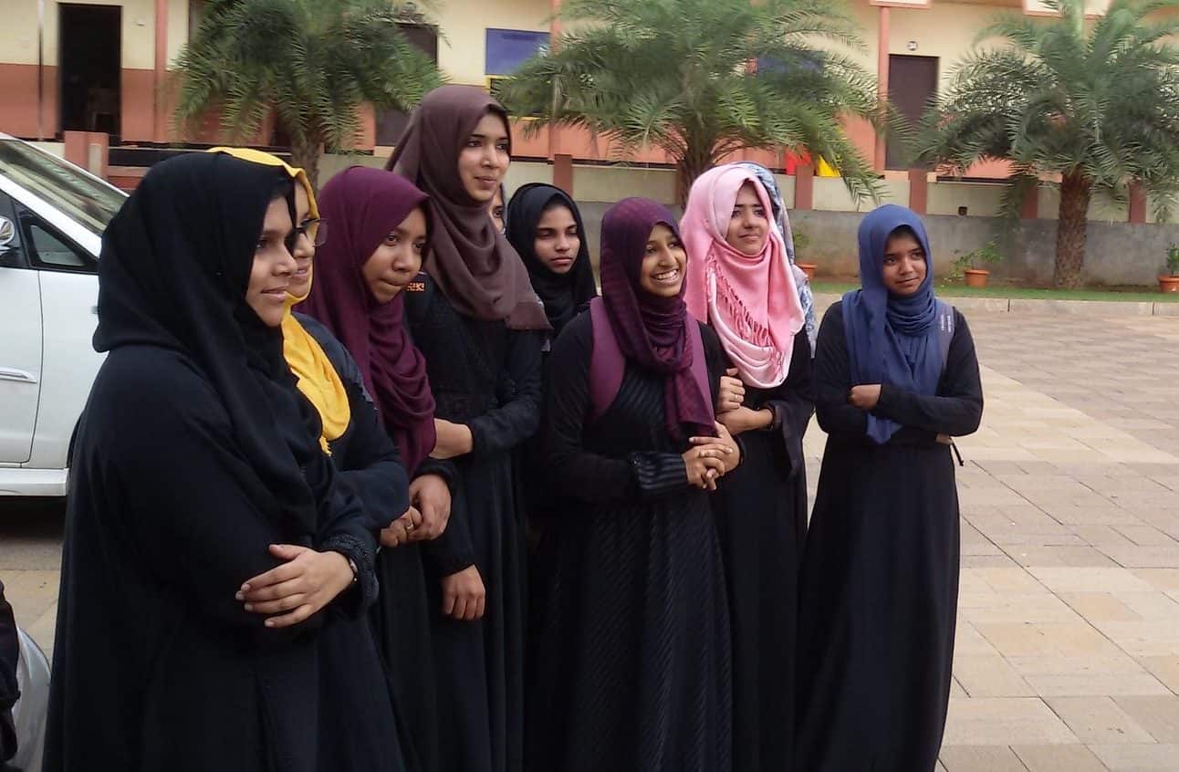 Day 23 Alt Muslim Girl Students In India By British High Commmision Via Flickr Cc