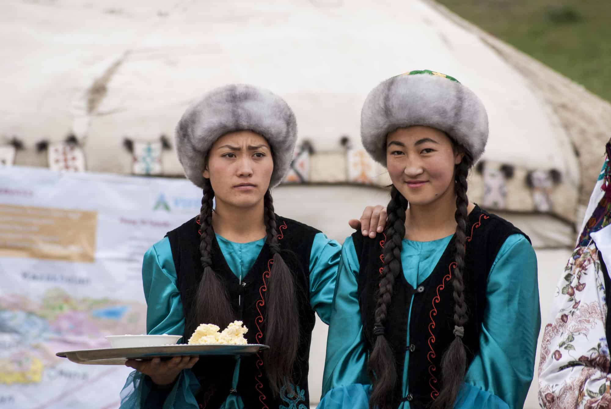 Day 25 - Kyrgyz women Wikimedia CC by Theklan