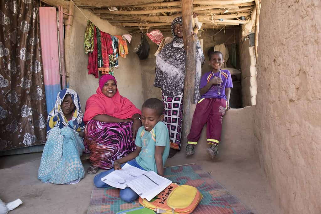 Day 29 alt - Somali family in Eastern Ethiopia by UNICEF Ethiopia via Flickr CC