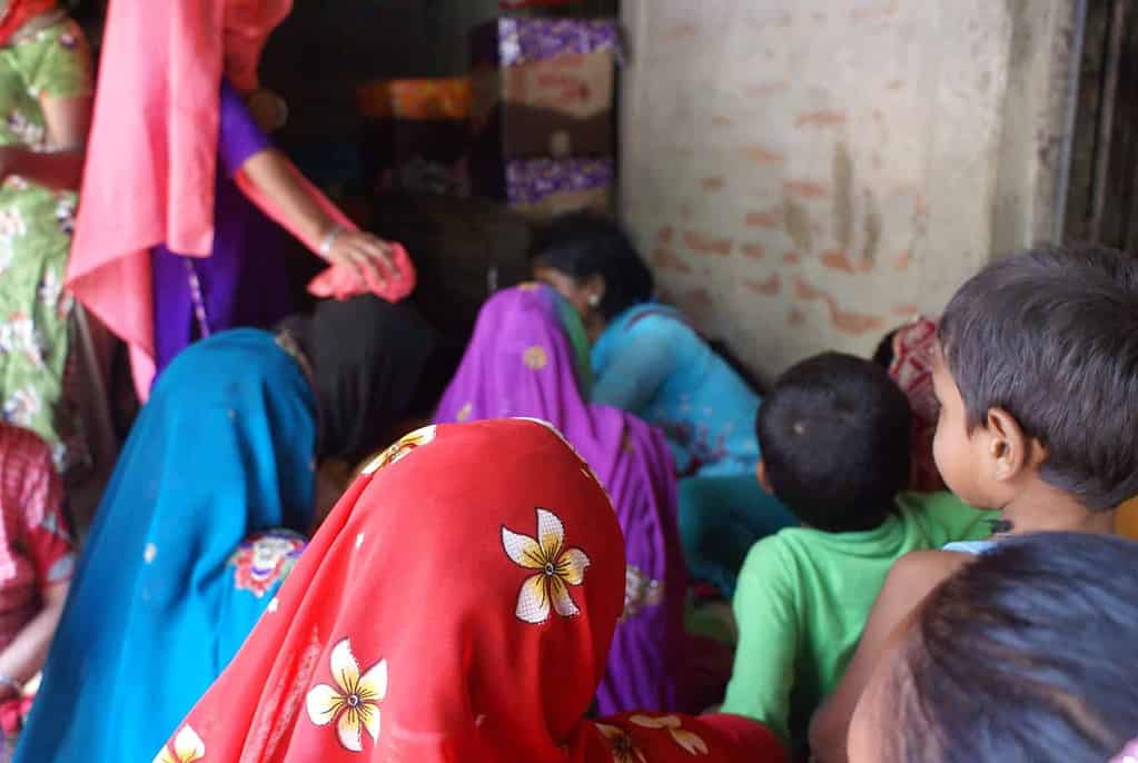 Muslim women gather in south asia