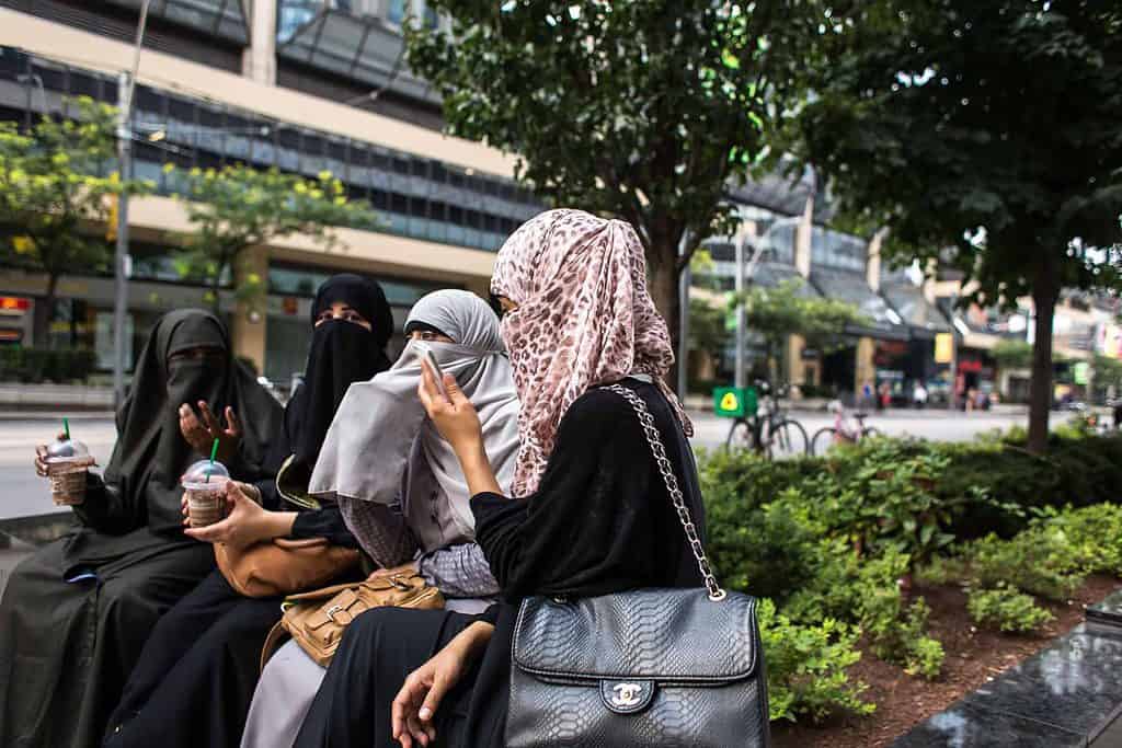 Muslimwomentoronotcanada bykatnorthernlightsman viaflickrcc
