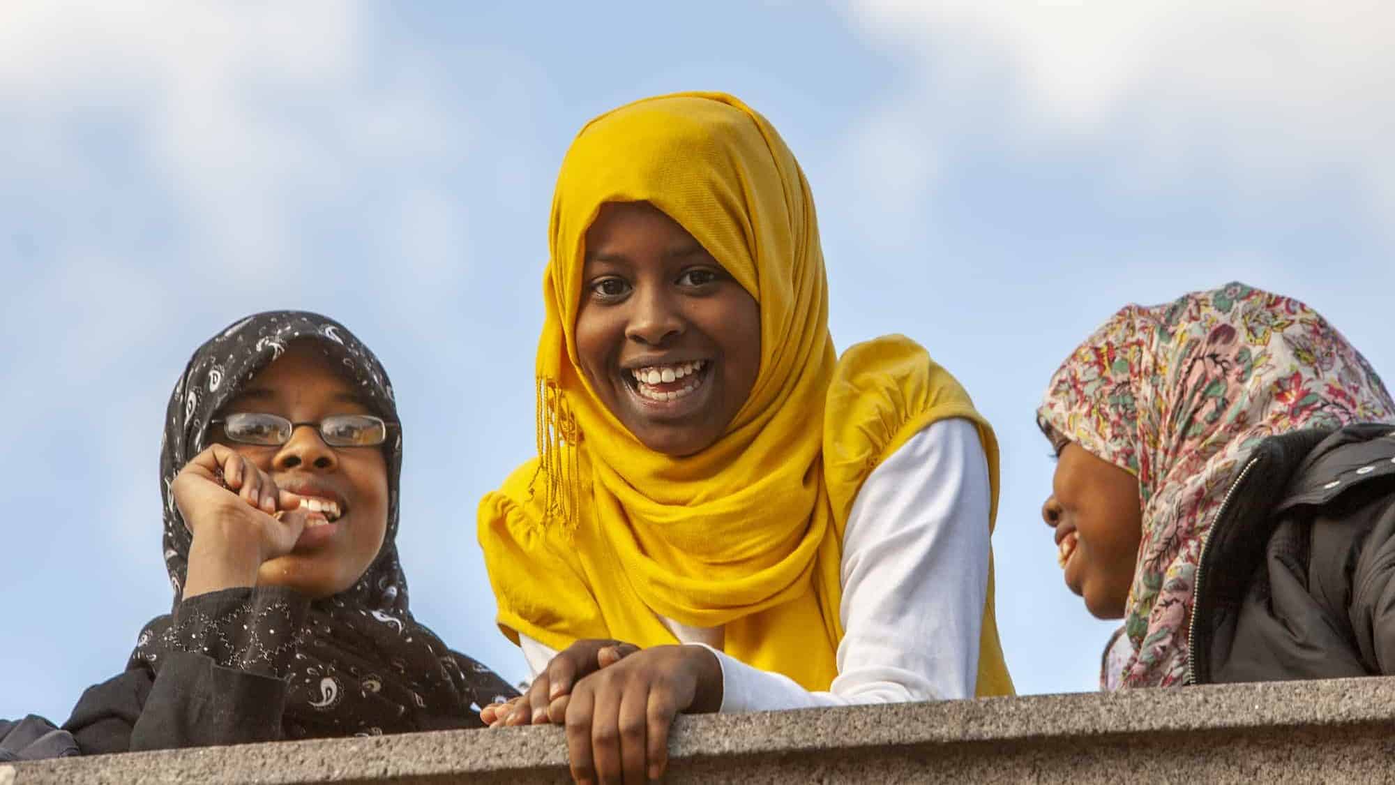 MuslimGirlsSmile-byIMBphotos-uwp