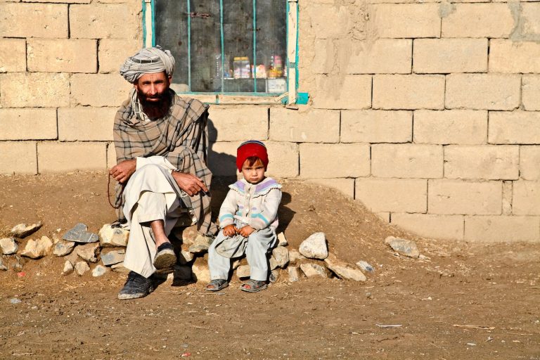 Afghanistandandaughter Byarmyamber Viapixabay 1700px